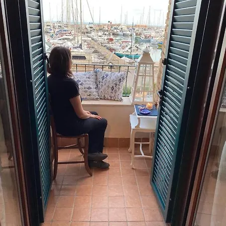 Apartment Fra Em Doria 
